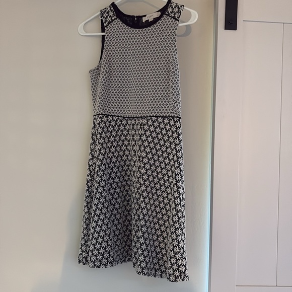 3 LOFT Dresses sold together, Size 2P - Picture 3 of 16